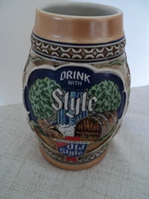 Vintage 1983 Old Style Beer Stein-Good Condition