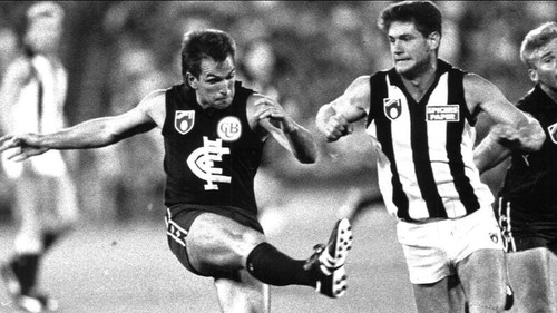 Carlton Football Club VFL & AFL1989-94 CUB Jumper sponsor patch Go Blues! - Picture 10 of 18