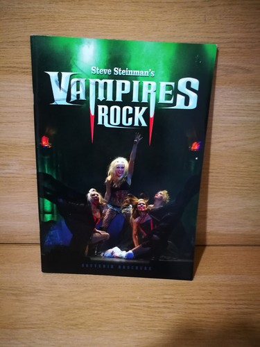 Steve Steinman mit Toyah Wilcox Vampire Rock offizielles Programm signiert