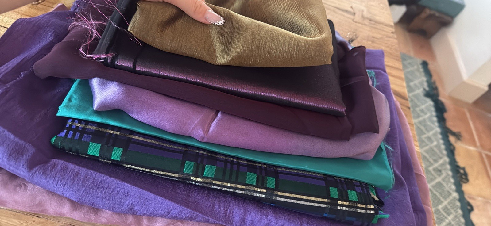 Fabric Remnant Lot 8 Pcs Rayon Polyester Satin Assorted 13 Sq Yds Sewing Costume - second product detail image