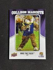 2012 Upper Deck Football Cards 32