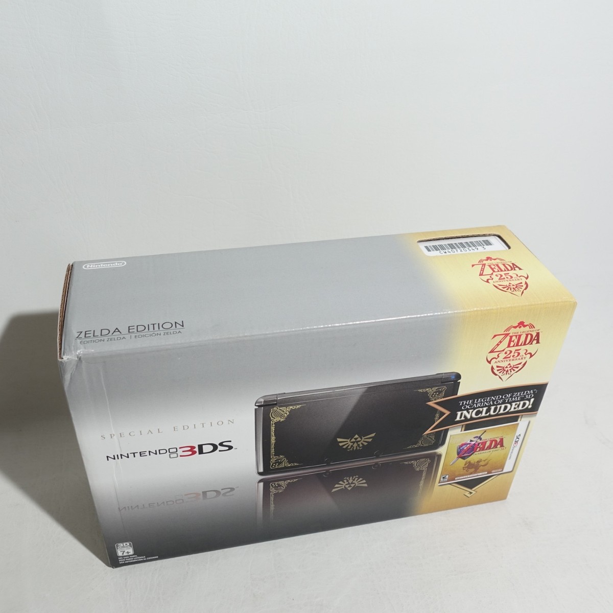 Nintendo 3DS CTRSKZO1 The Legend Of Zelda 25th Anniversary Nintendo 3DS CTRSKZO1 The Legend Of Zelda 25th Anniversary