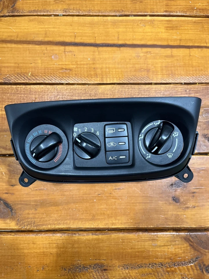 2000-2006 Nissan Sentra A/C AC Heater Temperature Climate Control OEM - Image 2 of 4