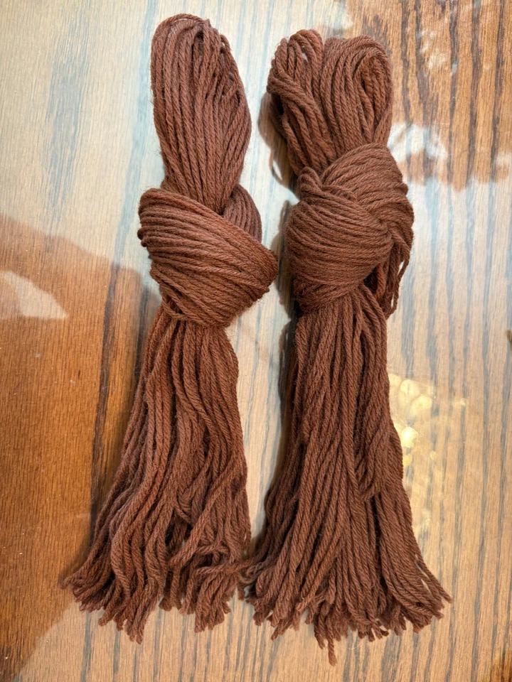 Yarn for needlepoint, brown & green 30 inches precut 2 ply lightly used - Image 2 of 4