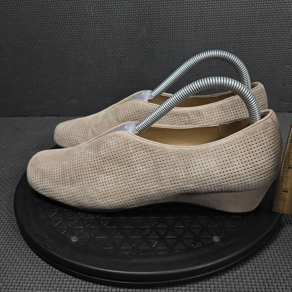 Vaneli Shoes Womens Size 9M Taupe Suede Perforated Slip On Wedge Comfort Dress - Image 3 of 4