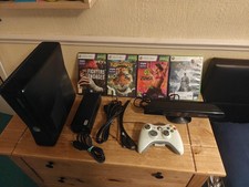 Xbox 360S 4GB Console Bundle W/4 Games