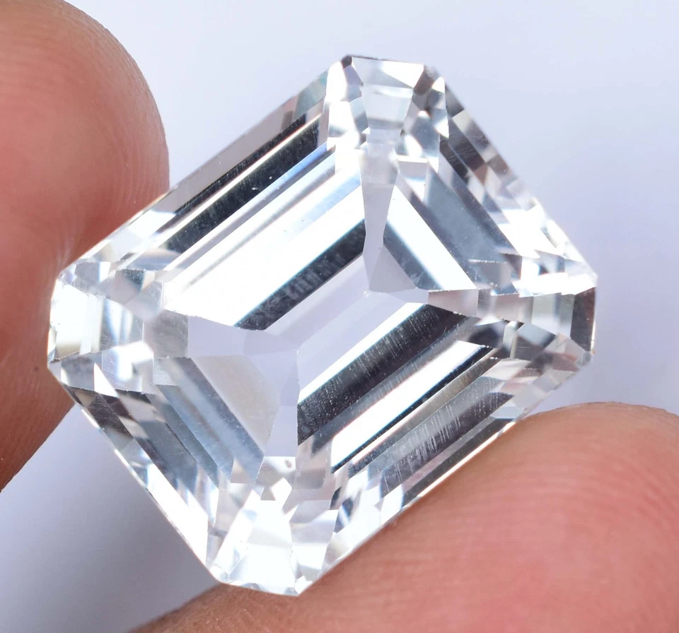 Natürlich 28.85 Karat Weiß Montana Saphir Smaragd Zertifiziert Selten Lose - Bild 2 von 4