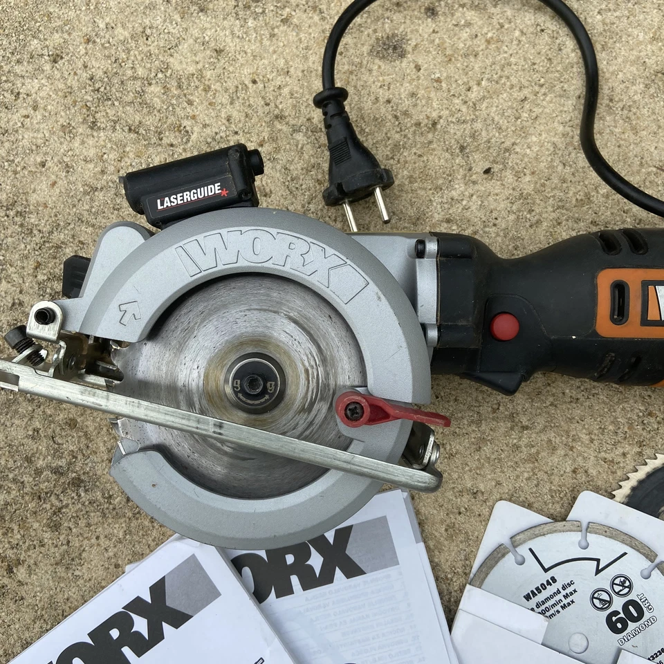 WORX Circular Saw WX427 Worxsaw XL Compact  corded with case - Image 4 of 4