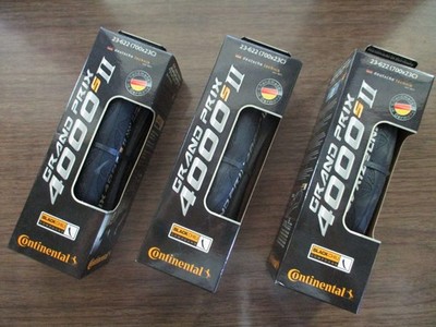 Continental Grand Prix 4000s II  700x23c - set of 3 + bonus tire