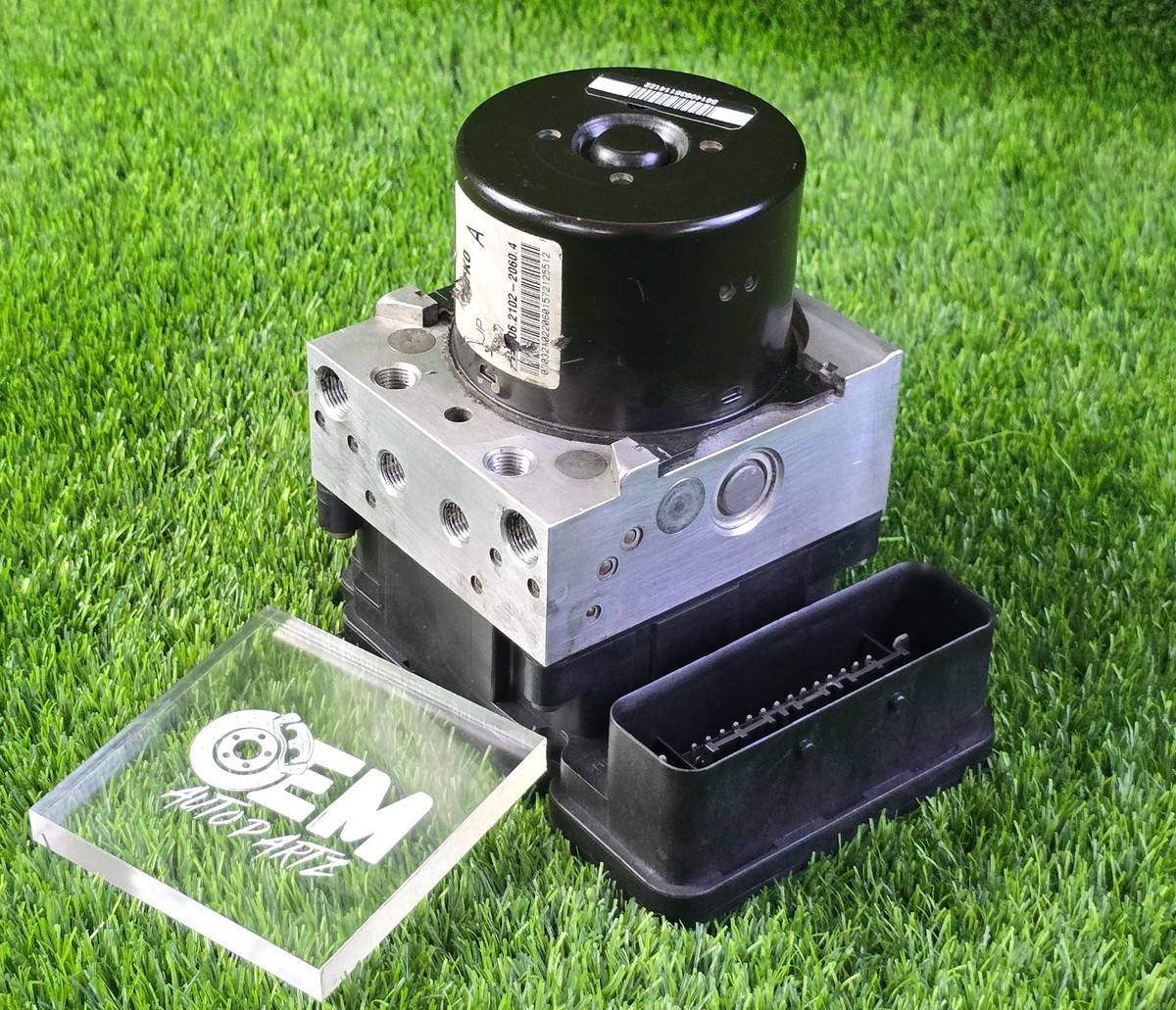 Suzuki Grand Vitara ABS Brake Actuator Pump 77k0 06.2102-2060.4