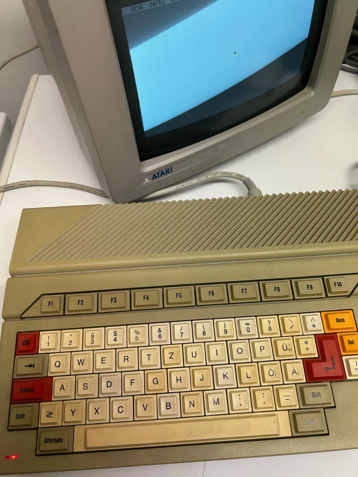 Atari 520 ST+  Computer Classic #tested  & working - TOP - Bild 2 von 4