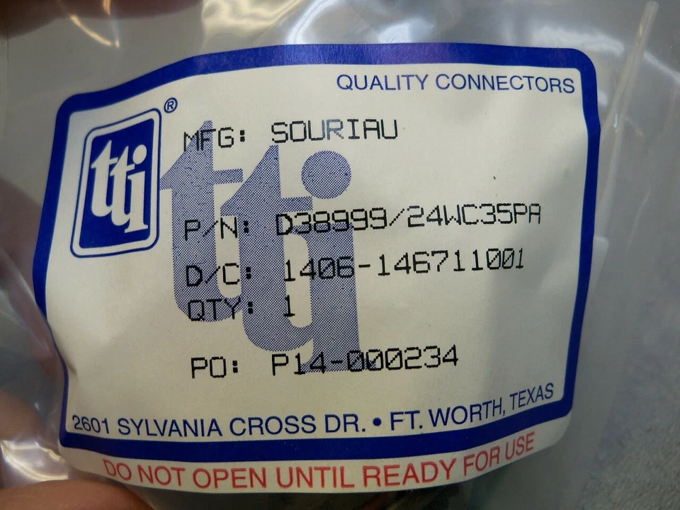 TTI Souriau D38999/24WC35PA Circular MIL Spec Connector 22P Sz 13 lot of 4 - Image 2 of 4