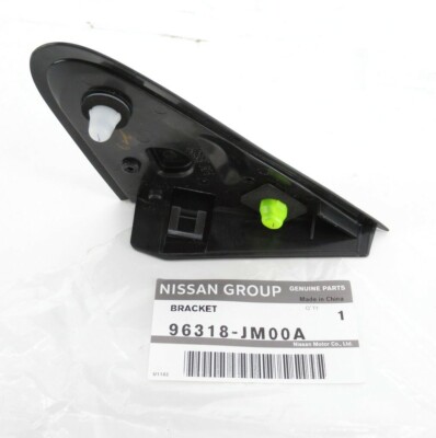 Genuine Nissan 96318-JM00A Passenger Corner Finish Molding Rogue