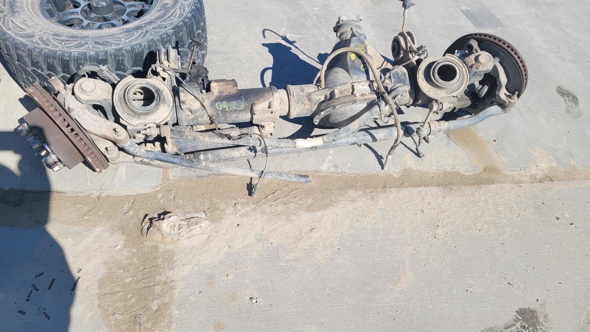 RT-97647ページ 2013-2018 Ram 2500-3500 6.7L Diesel Front Axle Assembly, 3.42