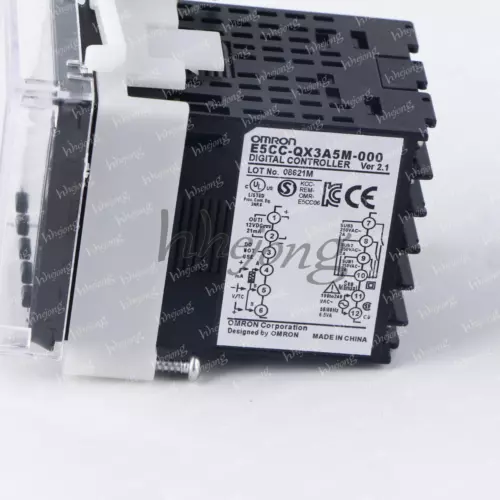 ONE Omron E5CC-QX3A5M-000 digital temperature controller multi range New