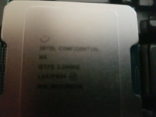 Intel Confidential Neuf 14 - Photo 2 sur 5