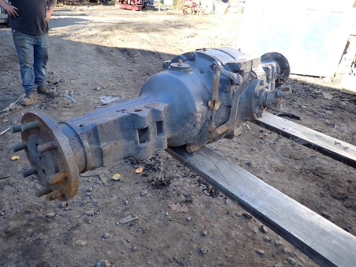 New Holland LB75 Backhoe Rear Axle Assembly 85808364 575E 655E