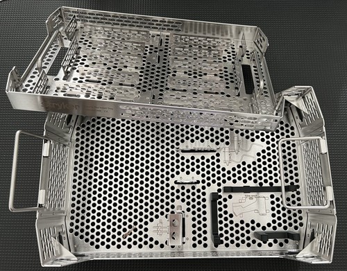 Stryker 4405-451-006 Trauma Top Insert Tray & 6400-277-008 Small Bone Bottom - Picture 2 of 3
