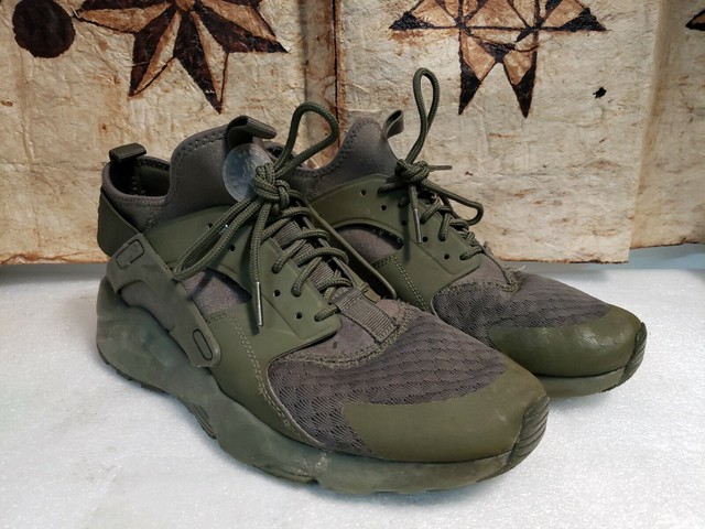 nike air huarache run ultra triple olive