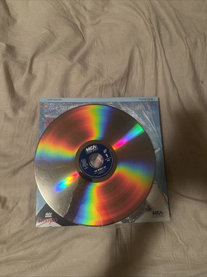 The Money Pit (1986) Laserdisc, Tom Hanks, Shelly Long, Steven Spielburg - Image 3 of 4