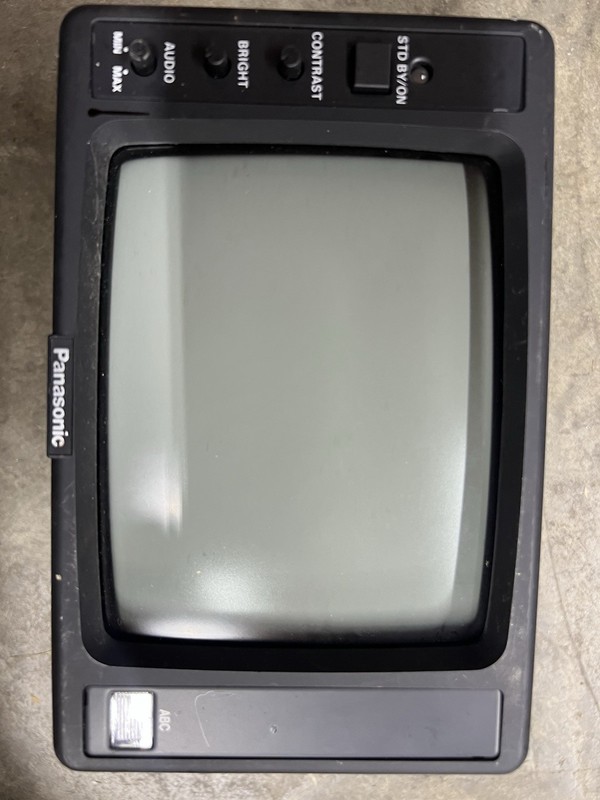 Panasonic PY0700 7in CRT B/W Video Monitor NTSC 12V DC Speaker Dash Mount