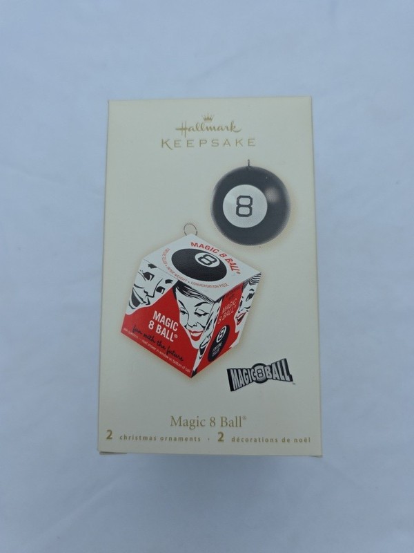 Hallmark Keepsake - Magic 8 Ball - 2008 **NEW / FREE SHIPPING**