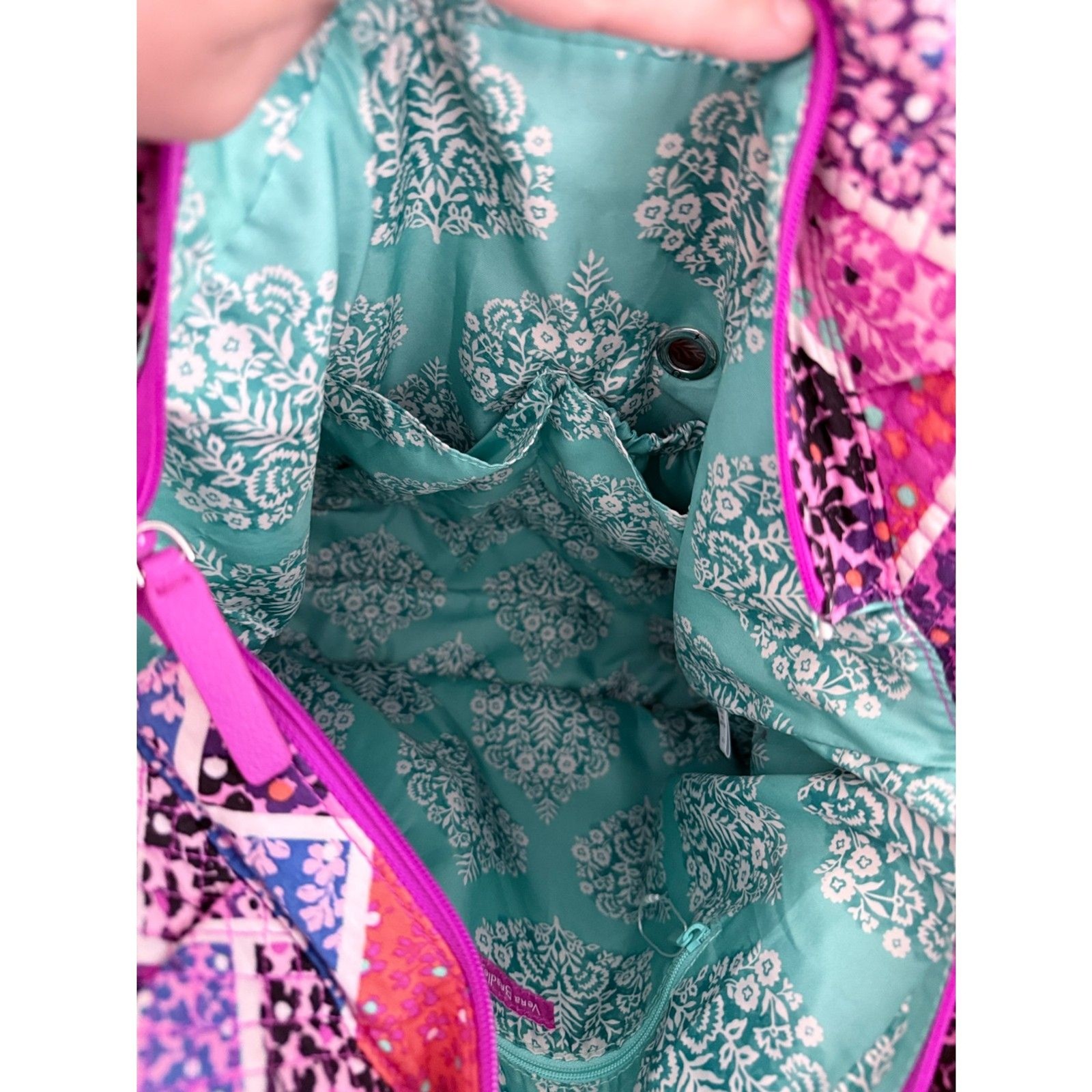 Vera Bradley "Retired" Multi-Pattern Patchwork To… - image 8