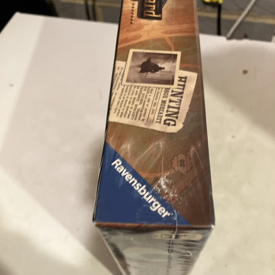 Ravensburger Scotland Yard Sherlock Homes Edition Family Strategy Board Game - Image 4 of 4