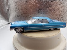1972 CADILLAC COUPE DEVILLE          2022 GREENLIGHT CALIFORNIA LOWRIDERS   1:64