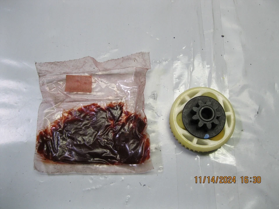 OEM Cardone Window Motor Gear 42-91 Reman Foto 2 de 4