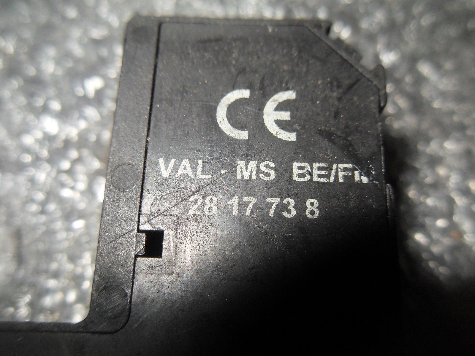 Phoenix Contact 2817738 VAL-MS BE/FM Base Element