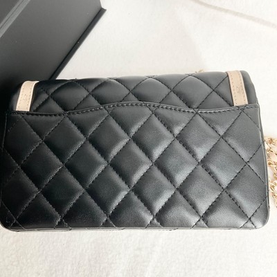 CHANEL 23B ABB629B14143 NR575 UNI CHANEL 23B ABB629B14143 NR575 UNI