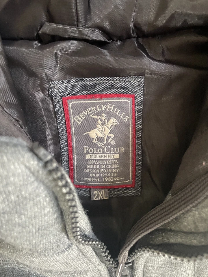 Chaleco acolchado Beverly Hills Polo Club con capucha gris RN-125639 $85 talla 2XL NUEVO CON ETIQUETAS Foto 3 de 4