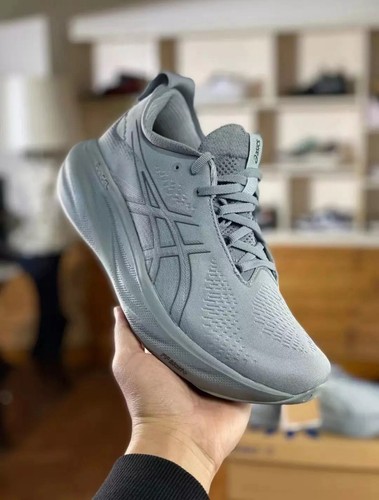 ASICS Gel Nimbus 25 Sheet Rock  US10 1011B547-020 Rare Sold Out