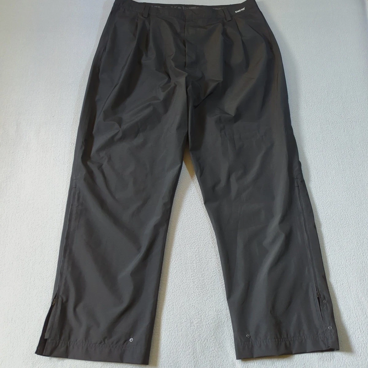 Sur pantalon impermeable neuf avec etiquette