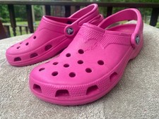 Pink Crocs Classic Clogs Womens Size 6 -7 Men s size 4-6 Casual Slip-On Shoes