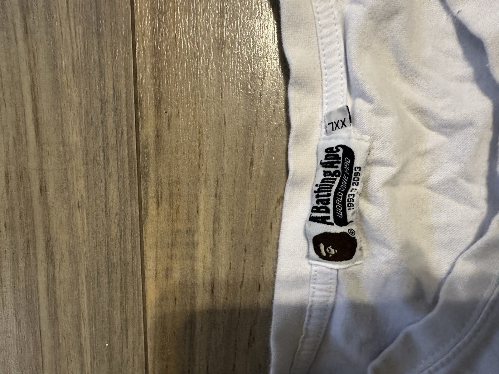 A Bathing Ape Shark Graphic Print T-Shirt White Cotton M Men's thumbnail 2