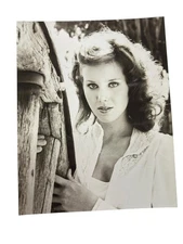 Claudia Lonow 8x10 Photo Knots Landing Diana Fairgate 80s TV Soap Opera Star