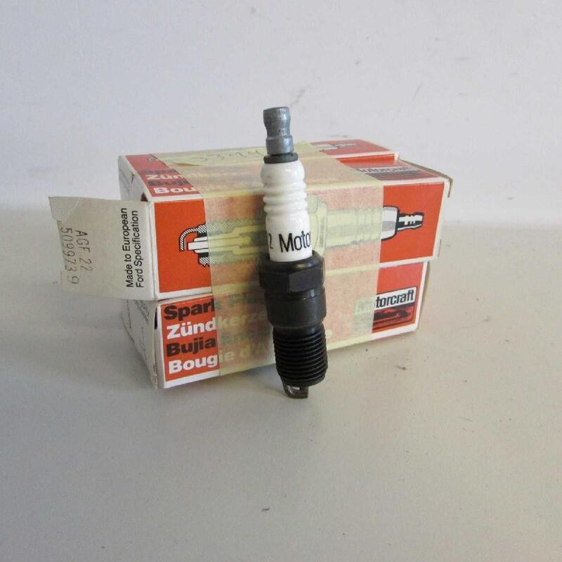 Kit 4 spark plugs AGPR12C FORD new 6387