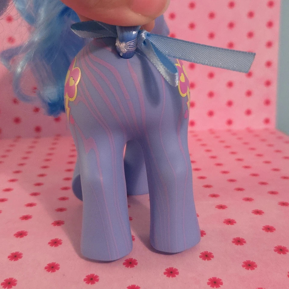 My Little Pony NOVA 2023 40th Anniversary Celestial Pony *No Brush* - Image 4 of 4