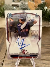 Victor Izturis 2023 Bowman Chrome #CPA-VI Base On Card AUTO Cleveland Guardians