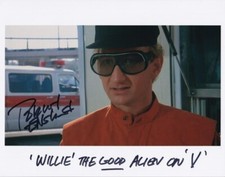 ROBERT ENGLUND signed Autogramm 20x25cm V - THE VISITORS in Person autograph COA