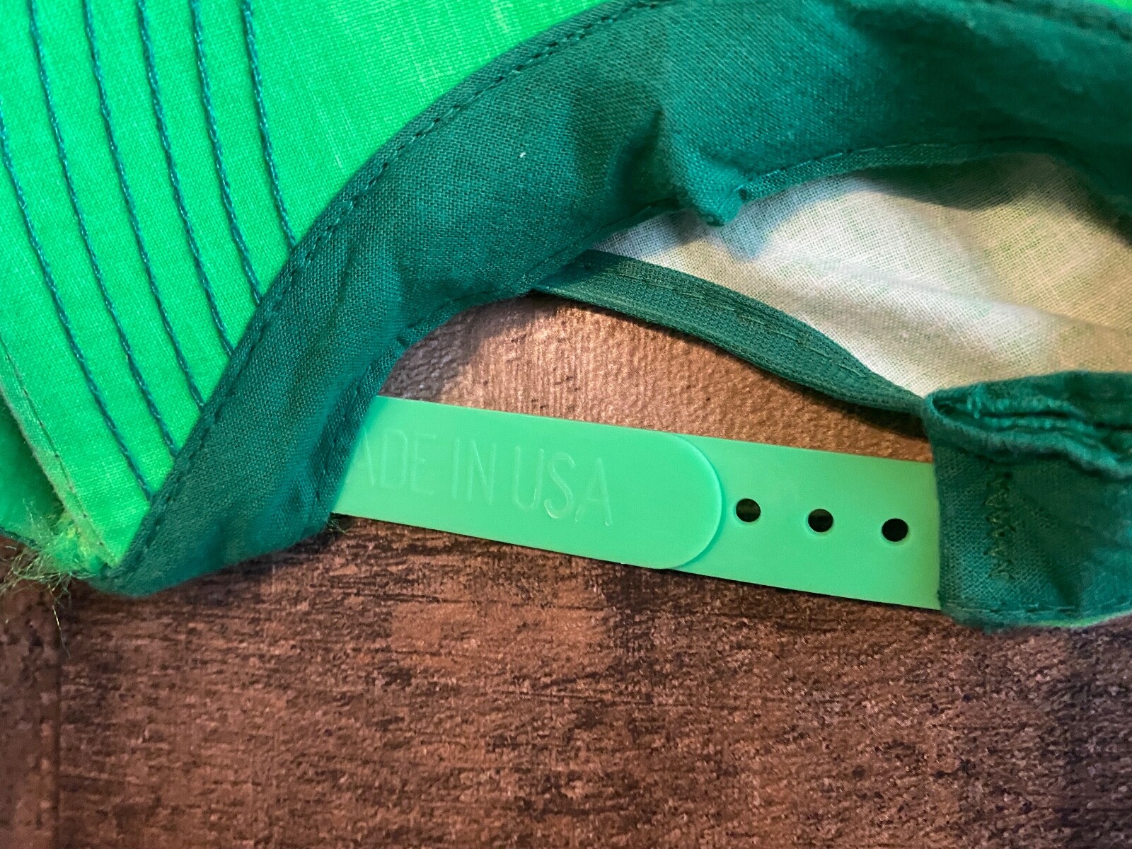 Barco Bear Snapback Hat VTG Rope Patch Cap Neon G… - image 6