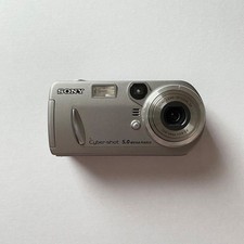 Sony Cyber-shot 5.0 Megapixel Compact Digital Camera DSC-P92 Silver