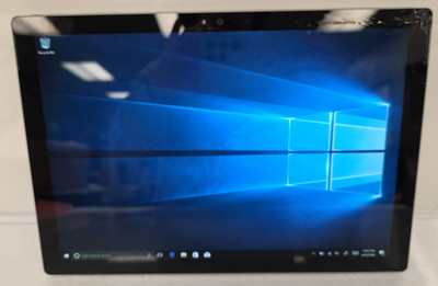 Microsoft Surface Pro 4 | 12.3''| Intel Core i5| 8GB RAM| 256GB SSD| Win 10 Pro