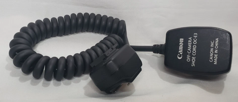 Canon OC-E3 Off Camera Shoe Cord (2') - Image 2 of 4