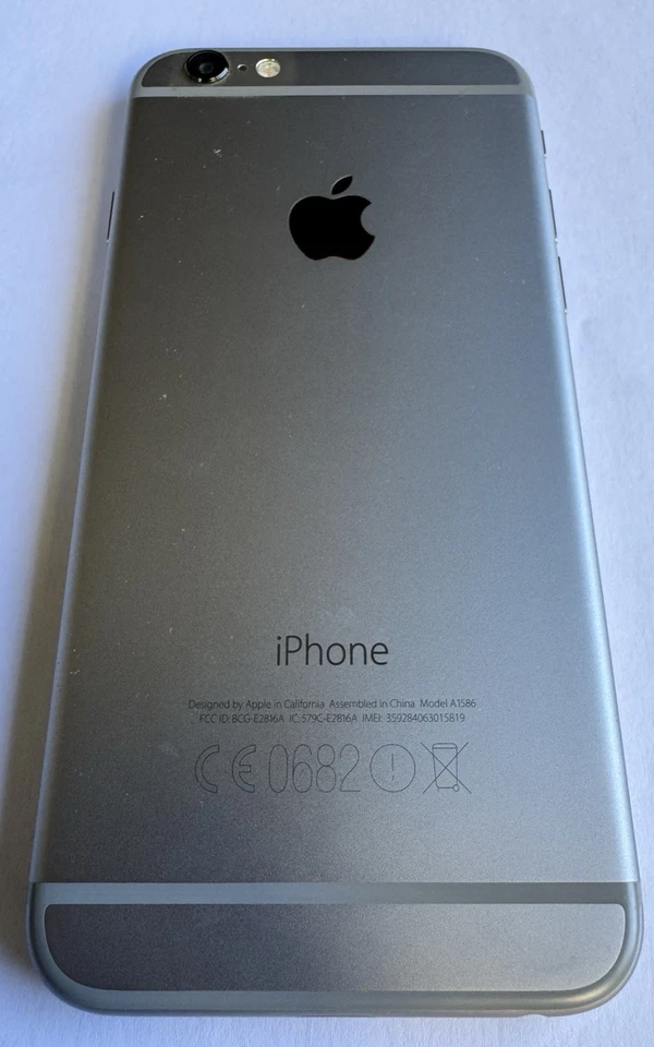 iPhone 6. Solo Per Ricambi. Scherno Senza Graffici. Si Accende Ma Non Funziona - Immagine 2 di 4