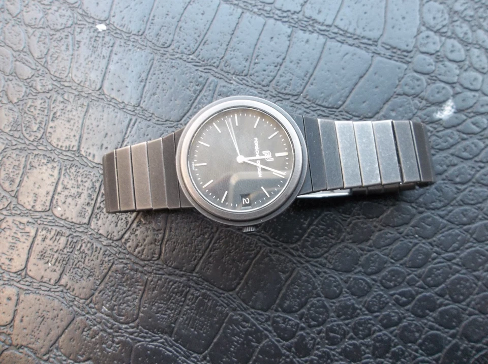 IWC Porshe Desing Titan Swiss Made Quarzuhr 30mm - Bild 2 von 4