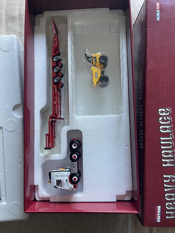 Corgi rare J & M Murdochs Volvo FH & Thwaites 9 Tonne Dumper CC14014  - Image 3 of 3