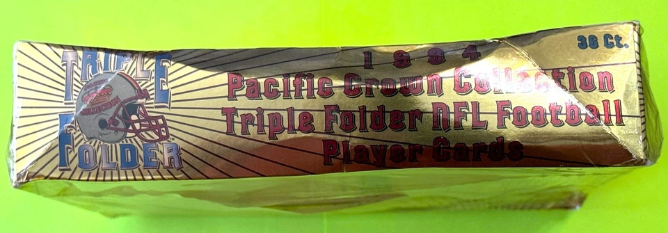 Caja de fútbol americano Pacific Triple Folder 1994 Montana Aikman Favre Sanders Marino Salón de la fama Foto 3 de 4